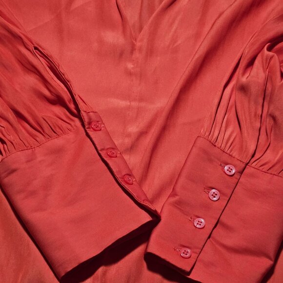 Chelsea28 Red Satin Blouse Large Romantic Holiday Glam Statement Top - Picture 6 of 12